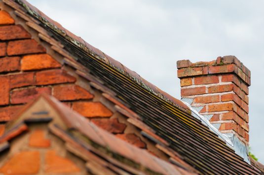 The Signs of a Failing Chimney